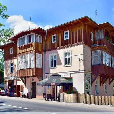 아파트 Karkonoska 12