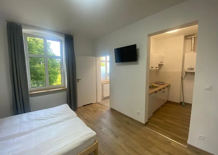 Karkonoska 12 아파트