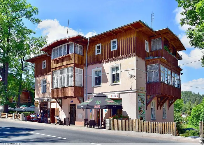 아파트 Karkonoska 12